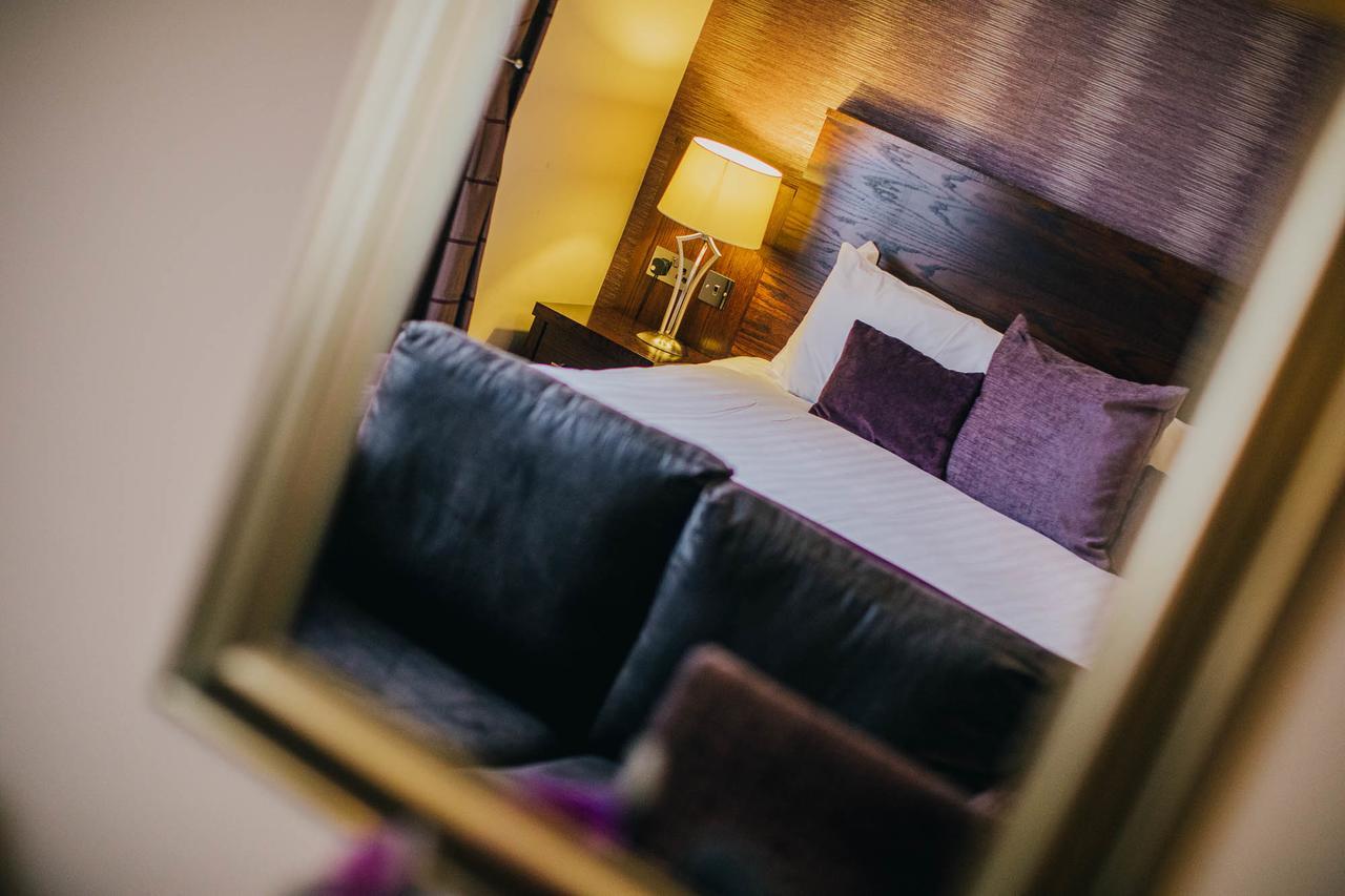 The Duke Of Edinburgh Hotel & Bar Barrow-in-Furness Bagian luar foto